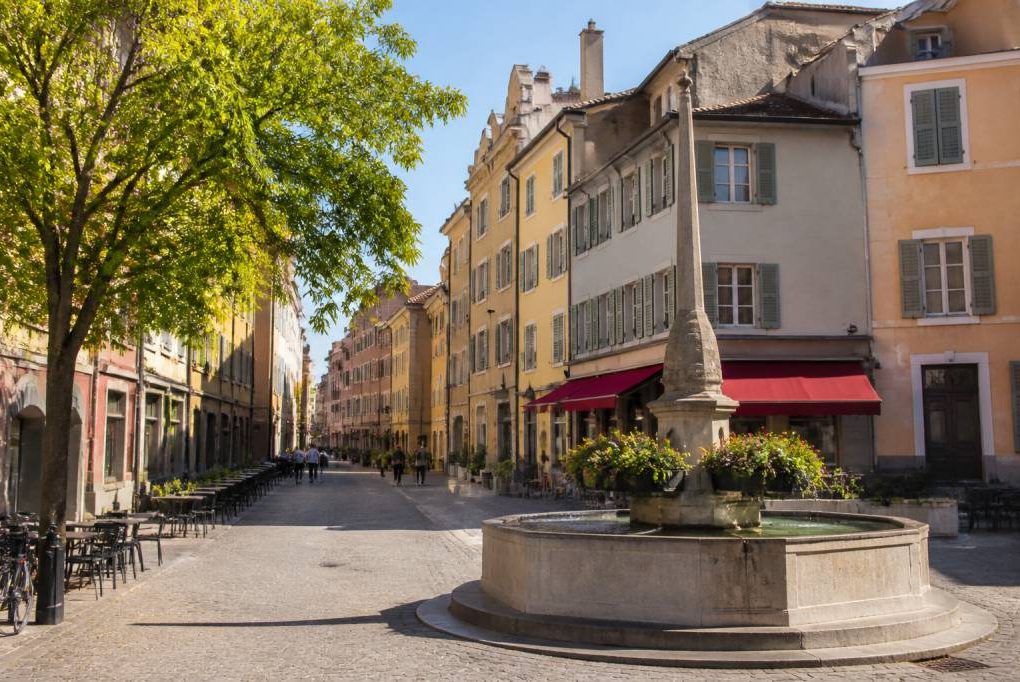 Quartier Carouge Genève : les meilleures adresses et expériences à découvrir