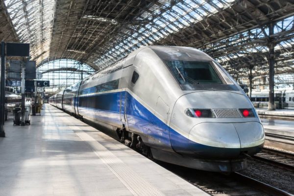 Paris-Genève TGV : horaires, tarifs et conseils pour votre voyage en train